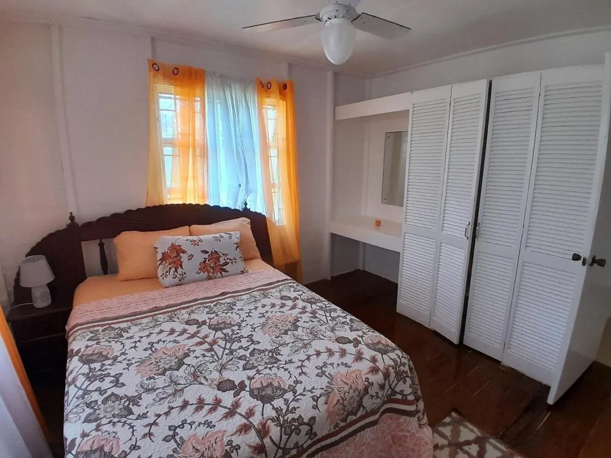 Aquarius Apartments - Orange Saint James Barbados