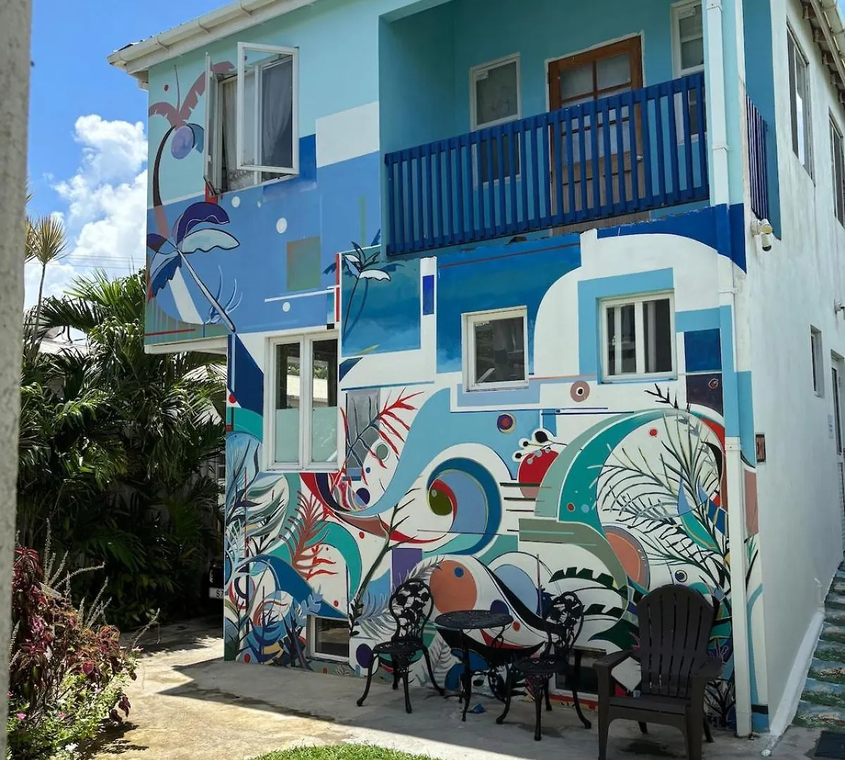 Aquarius Apartments - Orange Saint James