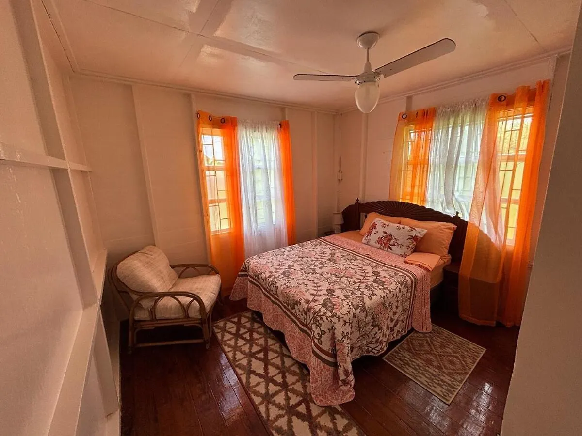 Aquarius Apartments - Orange Saint James Barbados